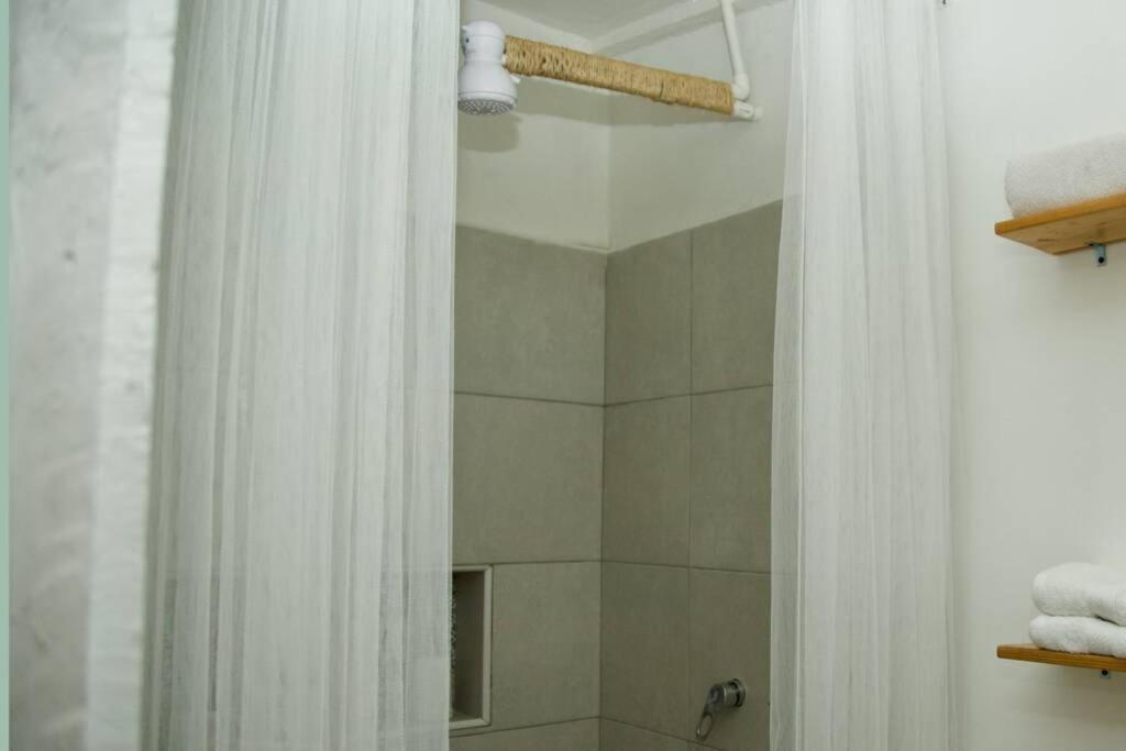 Great Location ! 4 Bedroom Home In The Heart Of Cartagena ภายนอก รูปภาพ